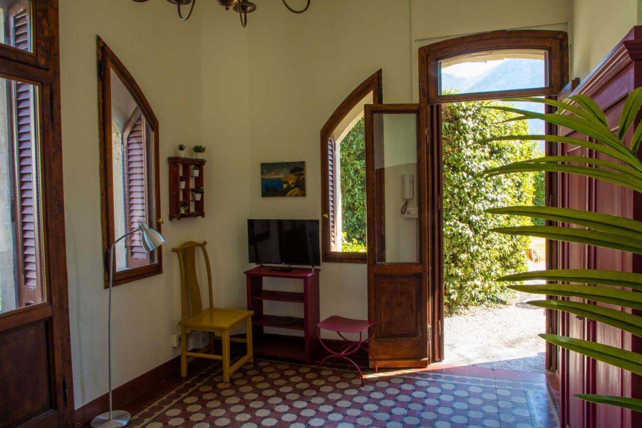 Villino Liberty Apartment Cernobbio Bagian luar foto