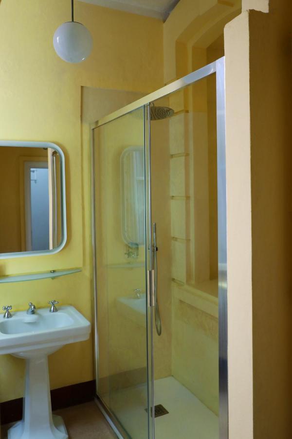 Villino Liberty Apartment Cernobbio Bagian luar foto